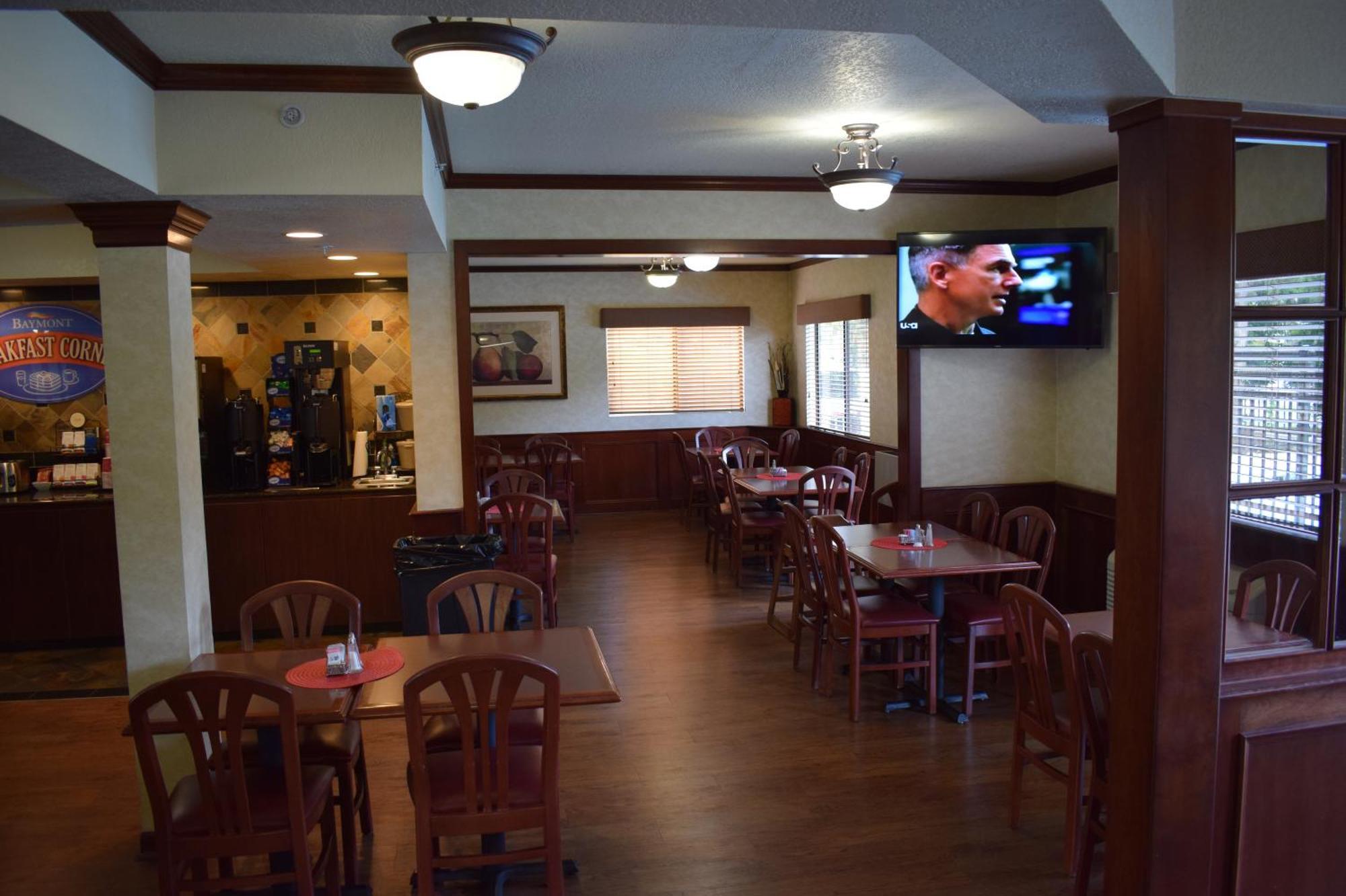 Baymont By Wyndham Yakima Riverfront Exterior foto